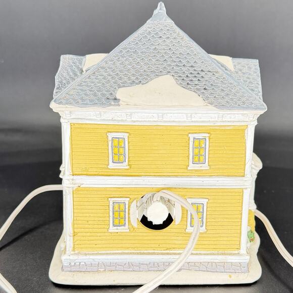 Ceramic Christmas Village House Decoration Yellow House Victorian Lighted Snow - Picture 11 of 12